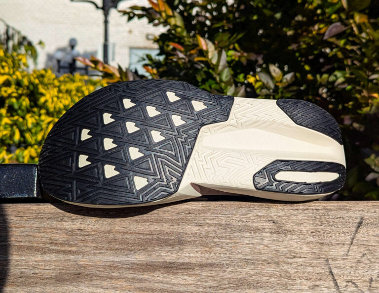 New Balance Rebel v5