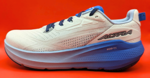 Altra FWD VIA 2 review: Best cushion shoes for wide feet?