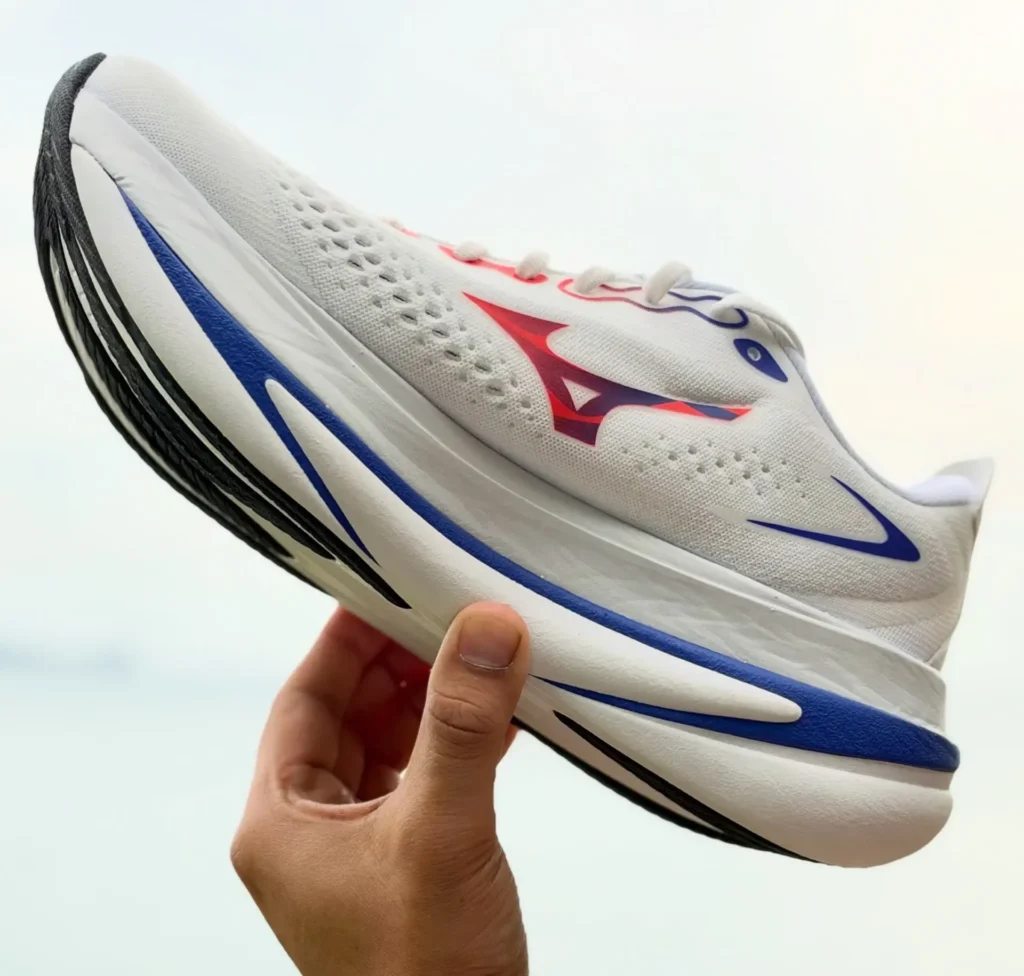 Mizuno Sky Prime Review for Easy Runs and Daily Miles 4 Mizuno Sky Prime review