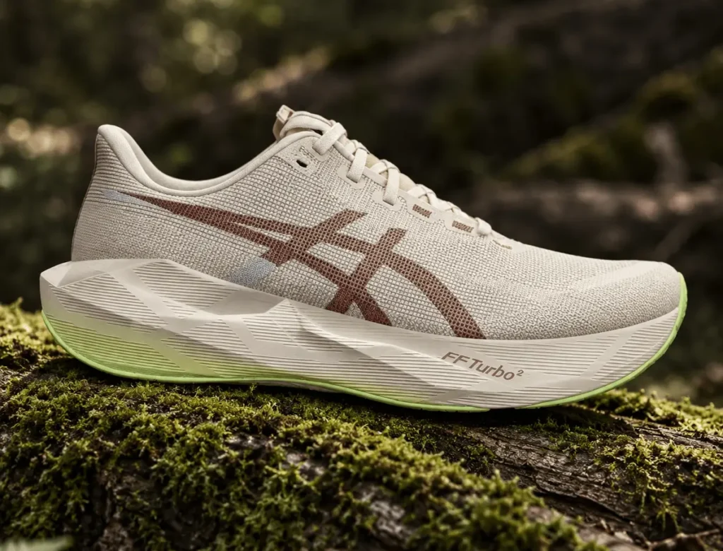 Asics Novablast 6 on a tree log